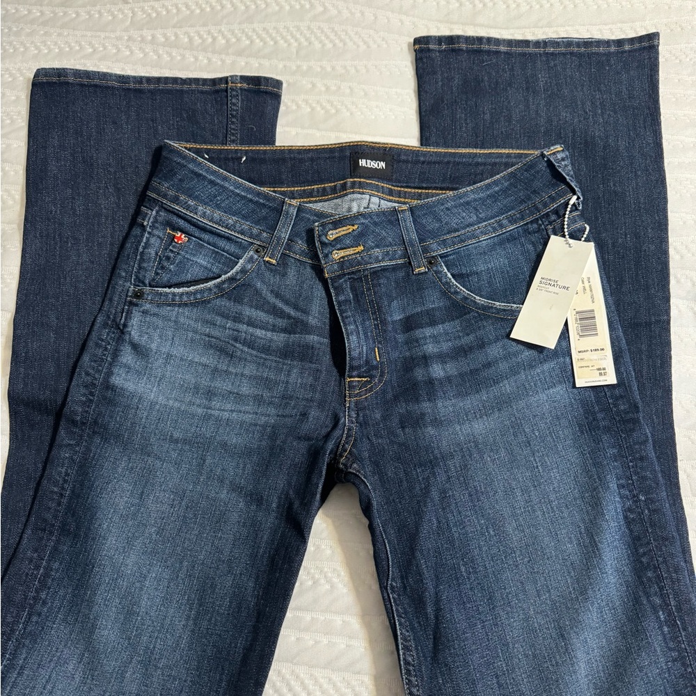 Hudson Signature Bootcut Jeans NWT